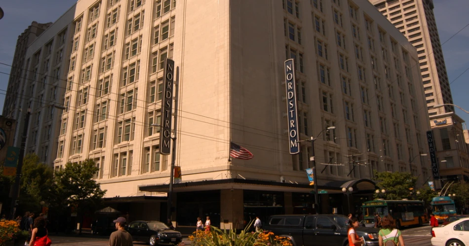 10 Best Places to Go Shopping in Seattle